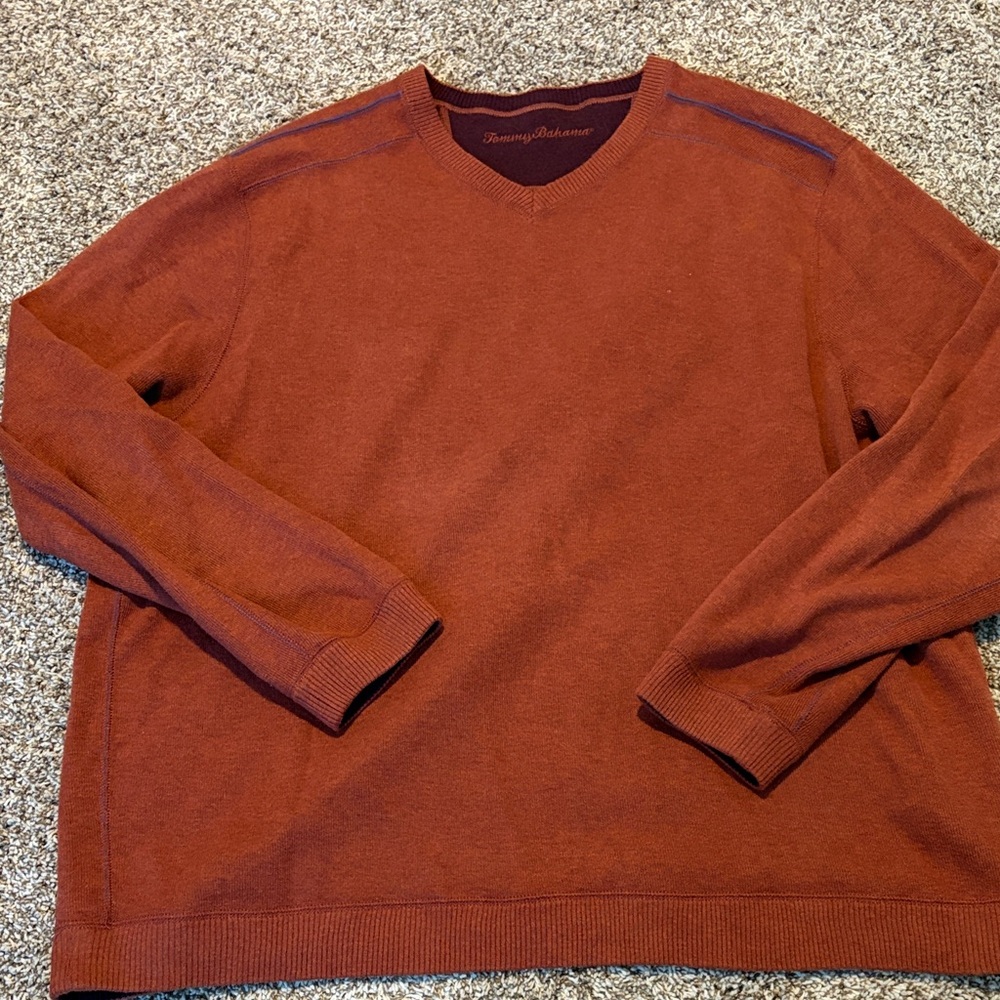 Tommy Bahama Men's V-Neck Sweater in Rich Rust